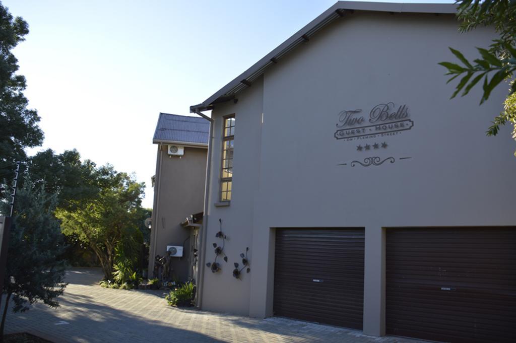 Two Bells Guest House Bloemfontein Exterior photo